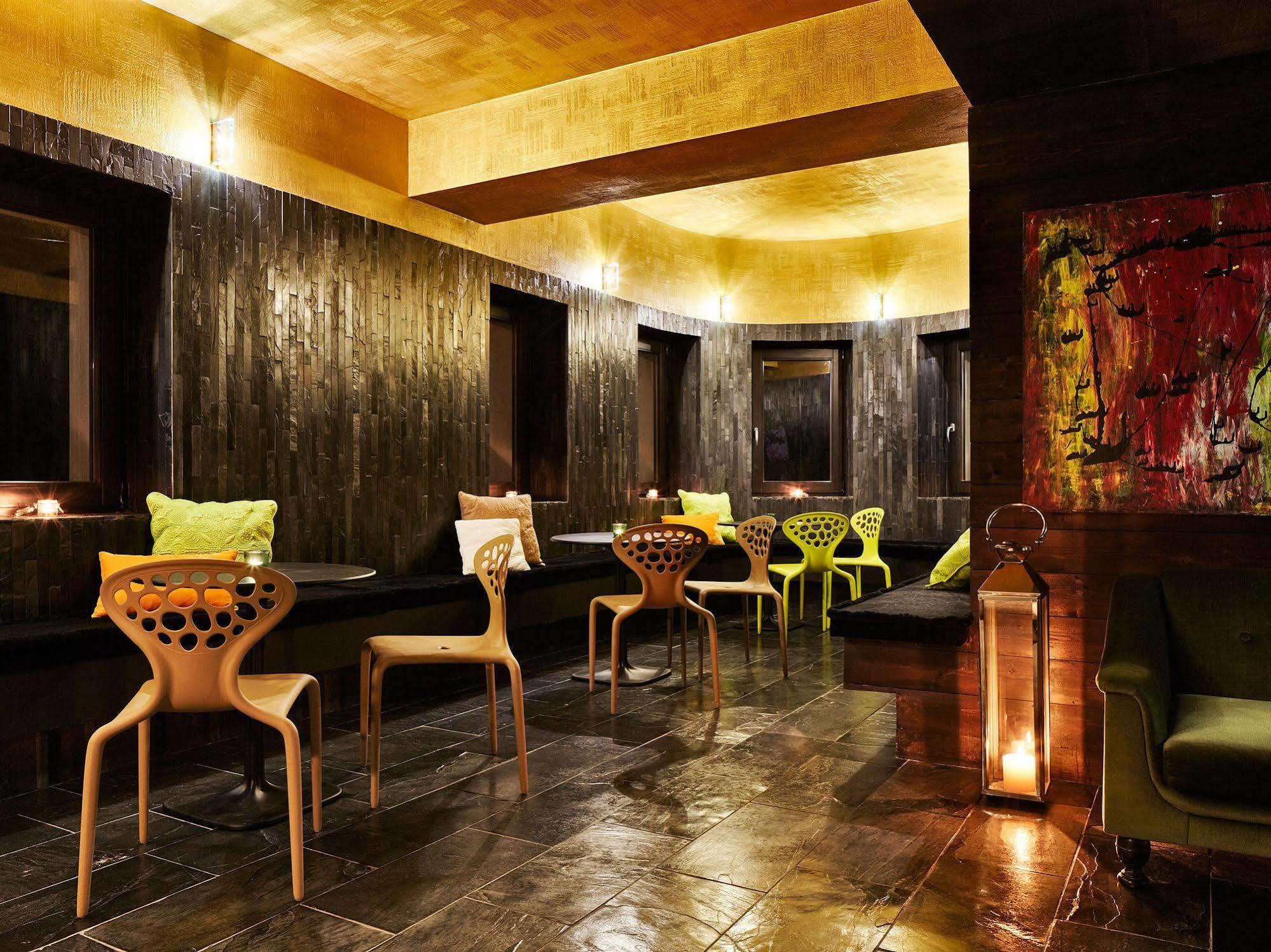 Maanja Lake Front Suite Lateis Buitenkant foto
